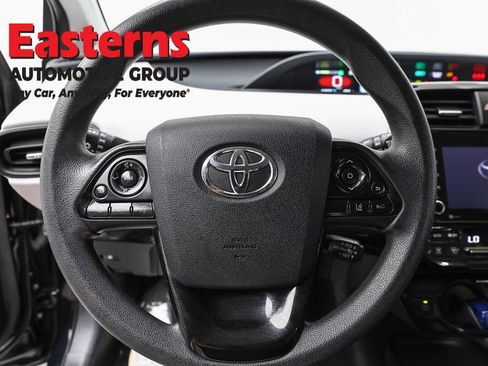 Used 2022 Toyota Prius LE FWD image 10