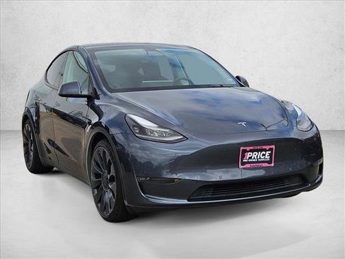Used 2022 Tesla Model Y Performance AWD/4WD image 3