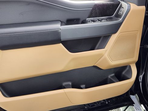 Certified 2022 Ford F150 XLT w/ Equipment Group 302A High image 18