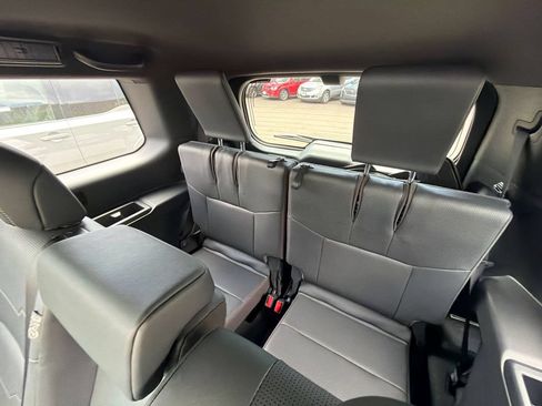 Used 2026 Lexus GX 550 w/ Accessory Package (2T) AWD/4WD image 20