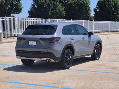 Certified 2024 Honda HR-V Sport image 7