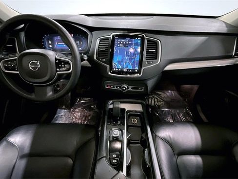 Certified 2023 Volvo XC90 B5 Core w/ Protection Package Premier image 17