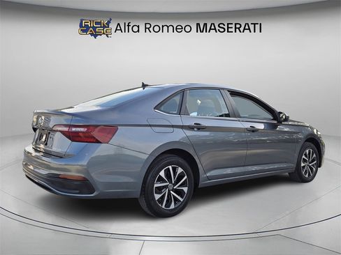 Used 2022 Volkswagen Jetta S image 6