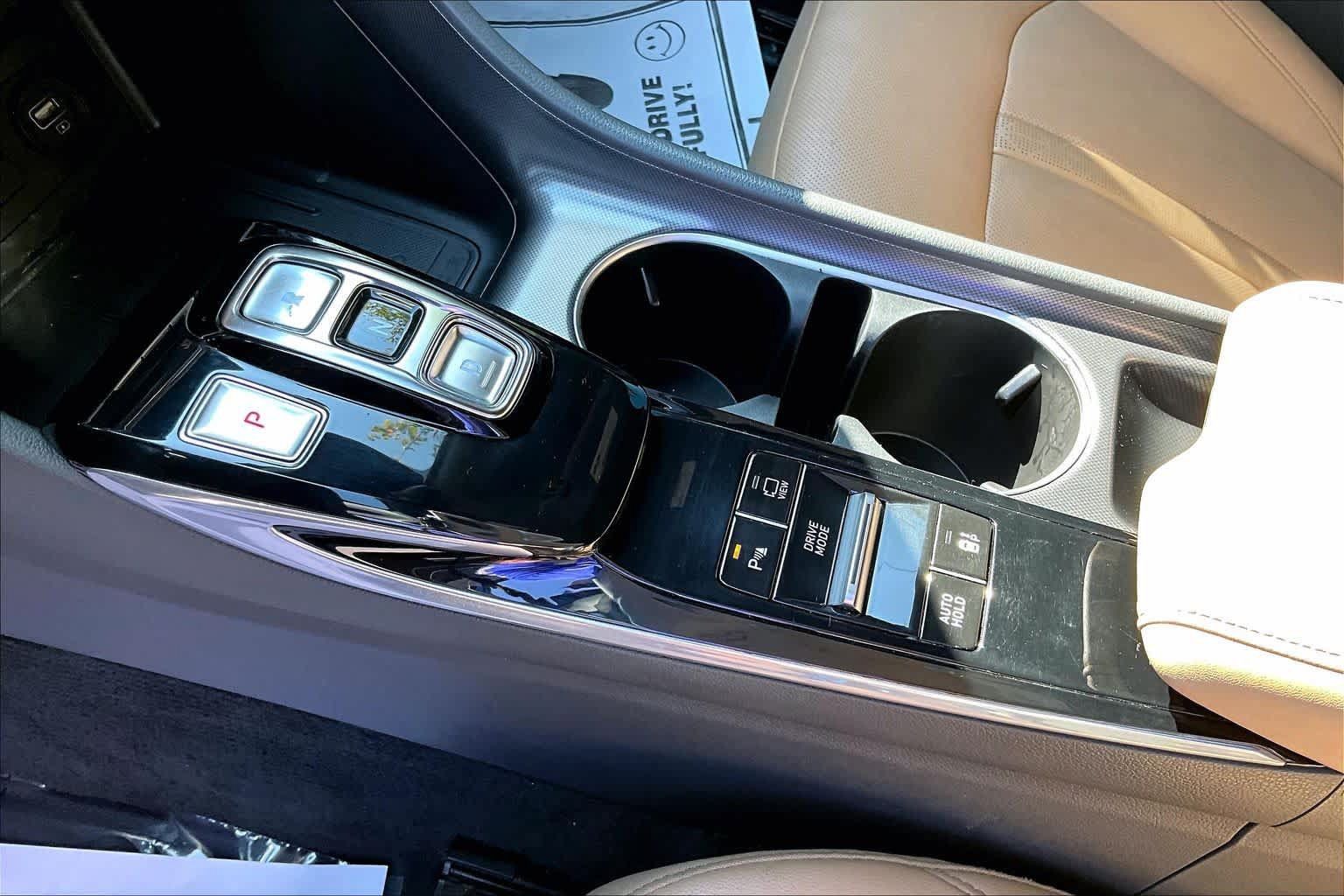 Used 2022 Hyundai Sonata Limited FWD image 15