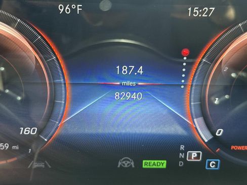 Used 2021 Mercedes-Benz GLS 580 4MATIC image 27