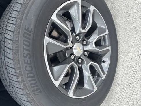 Used 2023 Chevrolet Silverado 1500 LT RWD image 17