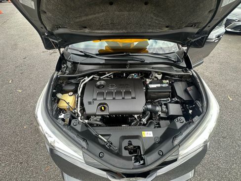 Used 2019 Toyota C-HR LE FWD image 24