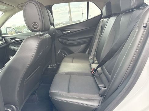Certified 2025 Buick Encore GX Preferred image 21