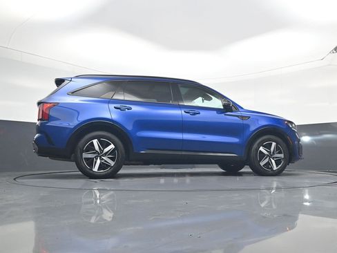 Used 2022 Kia Sorento S w/ Panoramic Sunroof Package image 24