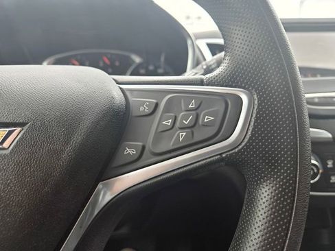 Used 2022 Chevrolet Equinox LT FWD image 22