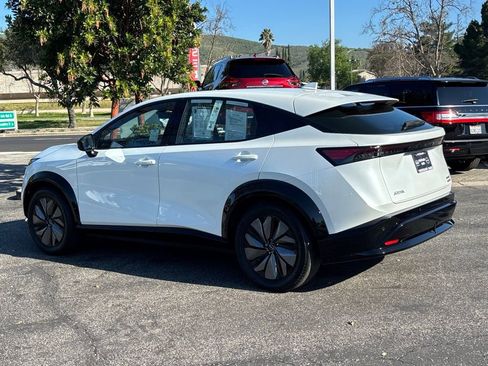Used 2024 Nissan Ariya AWD image 7