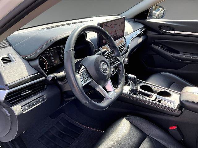 Certified 2024 Nissan Altima 2.5 SR w/ SR Premium Package AWD/4WD image 8