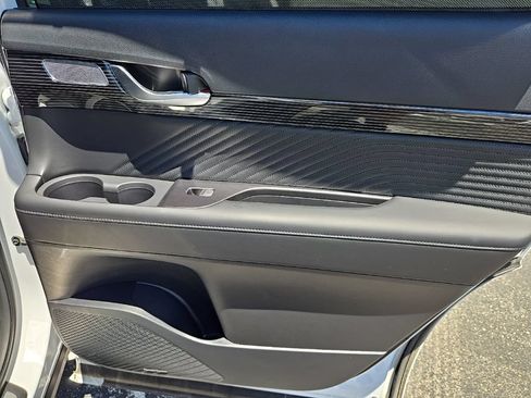 Certified 2025 Hyundai Palisade Calligraphy AWD/4WD image 37