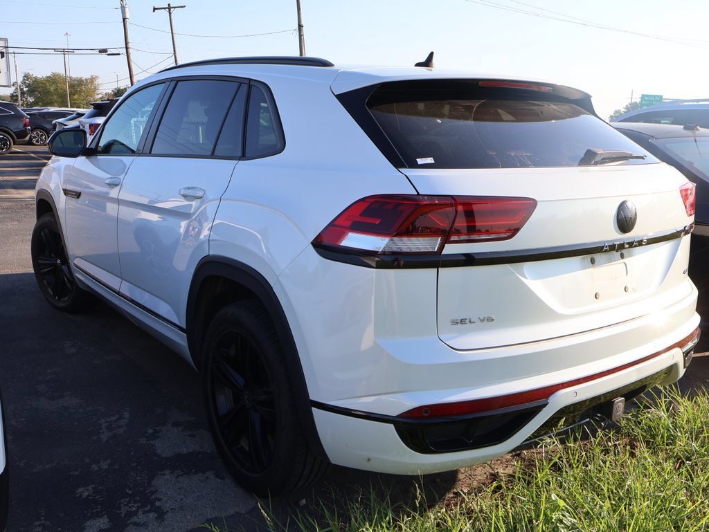 Used 2023 Volkswagen Atlas Cross Sport SEL R-Line AWD/4WD image 16