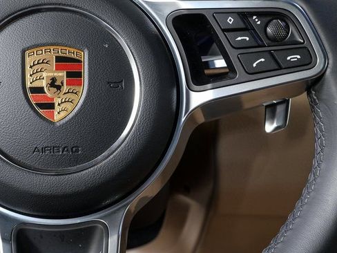 Certified 2023 Porsche Cayenne image 12
