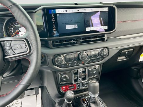 New 2026 Jeep Wrangler Unlimited Rubicon 392 image 15