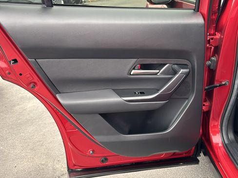 Certified 2025 MAZDA CX-50 2.5 Hybrid w/ Preferred Pkg image 18