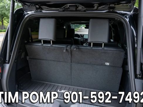 Used 2025 Lexus GX 550 w/ Cold Area Package AWD/4WD image 16