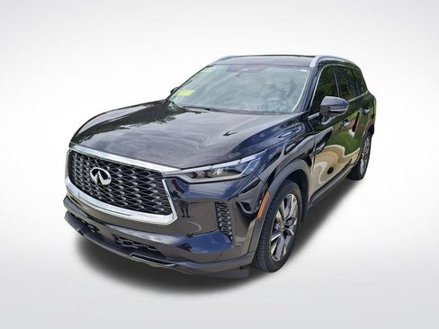 Used 2023 INFINITI QX60 Luxe w/ Vision Package AWD/4WD image 9