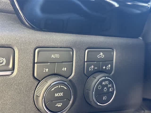 Used 2026 Chevrolet Silverado 1500 RST AWD/4WD image 22