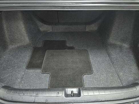 Used 2022 Honda Accord EX-L image 12