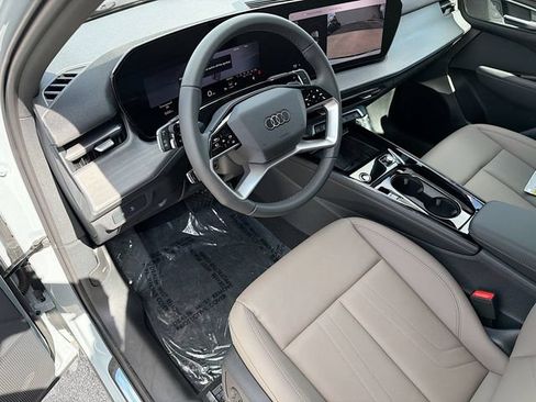New 2026 Audi Q3 quattro 2.0T AWD/4WD image 24