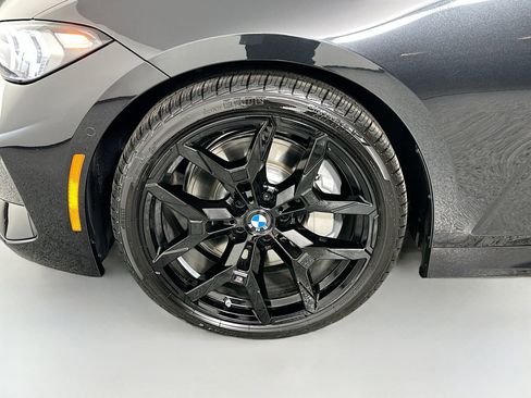 New 2026 BMW 330i Sedan w/ M Sport Package image 32