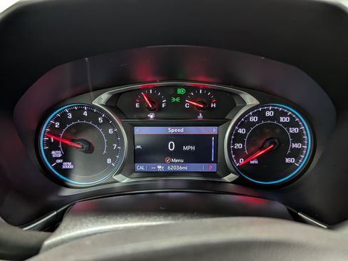 Used 2022 Chevrolet Equinox Premier image 19