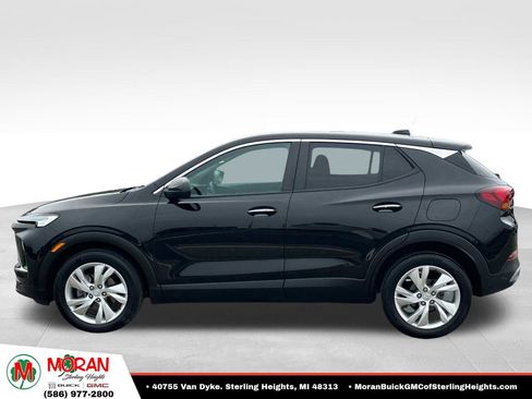 Certified 2024 Buick Encore GX Preferred FWD image 2