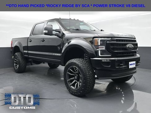 Used 2022 Ford F250 Lariat w/ Black Appearance Package AWD/4WD image 1
