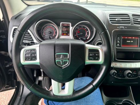 Used 2017 Dodge Journey SXT w/ Premium Group image 10