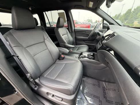 Used 2023 Honda Passport Elite image 24