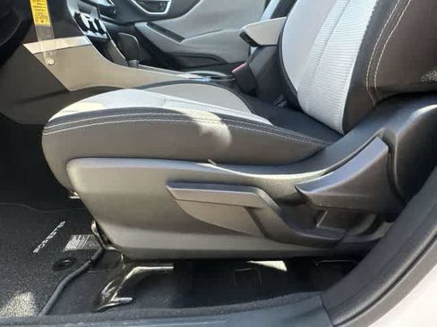 Used 2023 Subaru Forester AWD/4WD image 15