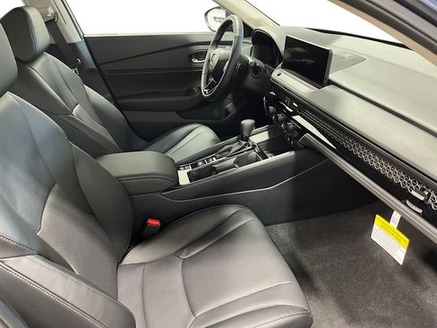 New 2026 Honda Accord EX-L image 28