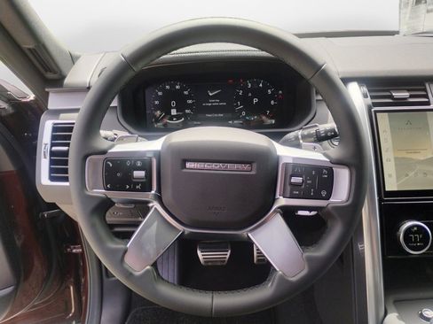 New 2026 Land Rover Discovery Limited Edition AWD/4WD image 10