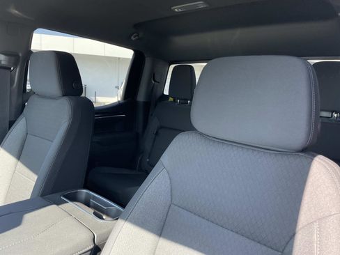 New 2026 GMC Sierra 1500 Elevation image 23