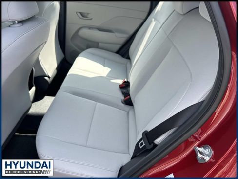 New 2027 Hyundai Kona SE FWD image 19