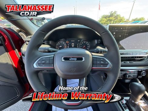 New 2026 Jeep Compass Latitude AWD/4WD image 13
