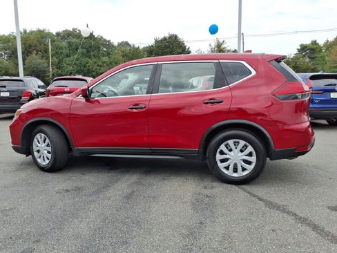Used 2017 Nissan Rogue S FWD image 8