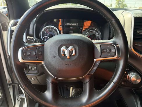 Used 2024 RAM 1500 Laramie AWD/4WD image 21