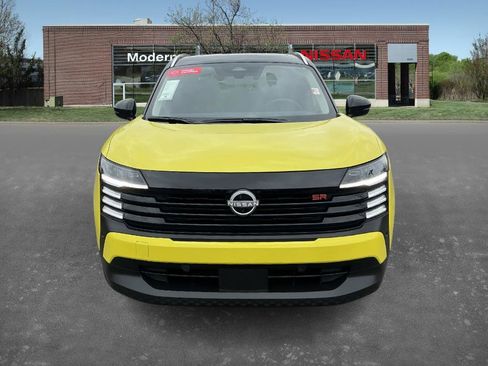 Certified 2025 Nissan Kicks SR w/ SR Premium Package image 6