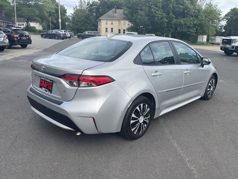 Used 2021 Toyota Corolla LE FWD image 5