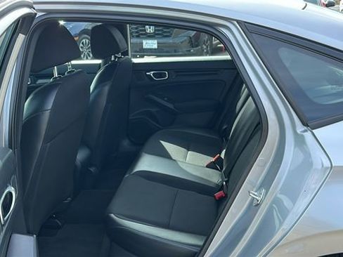 Used 2023 Honda Civic Sport image 21