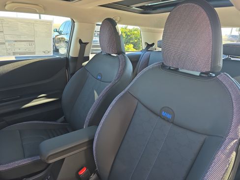 New 2026 MINI Cooper 2-Door Hardtop image 12