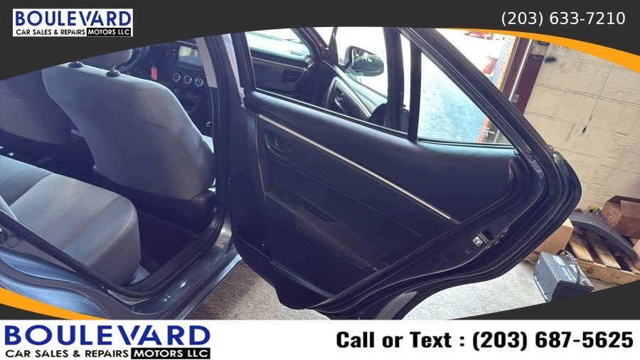 Used 2016 Toyota Corolla L FWD image 30