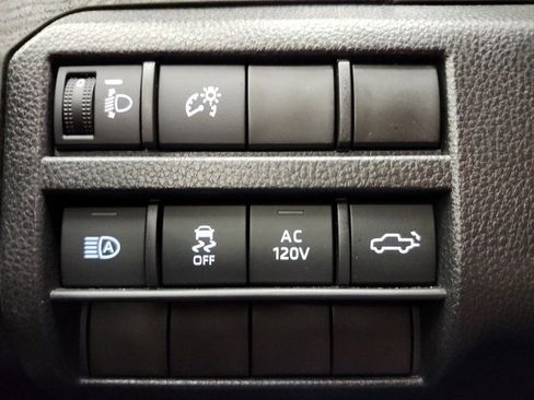 Certified 2025 Toyota Tacoma Limited image 66