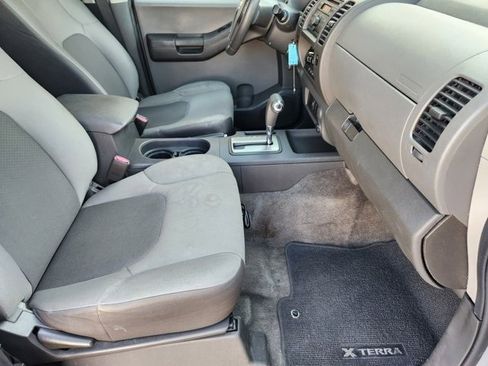 Used 2012 Nissan Xterra X image 13