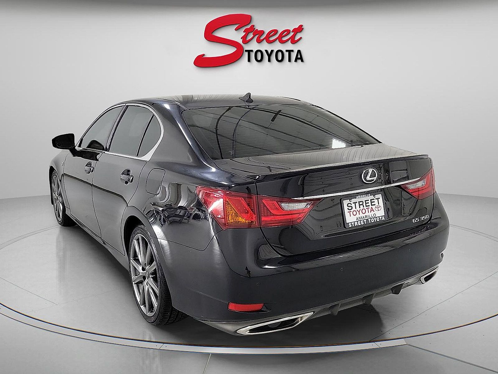 Used 2014 Lexus GS 350 w/ F Sport Package RWD image 2
