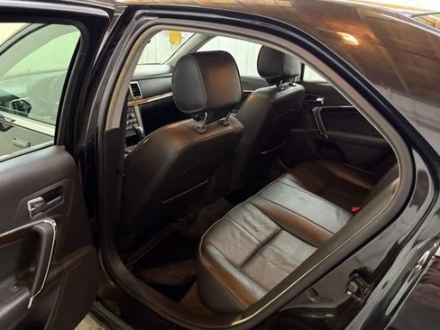 Used 2011 Lincoln MKZ FWD image 13