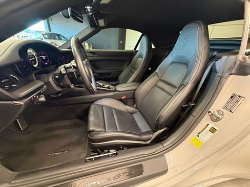Certified 2022 Porsche 911 Carrera GTS image 7